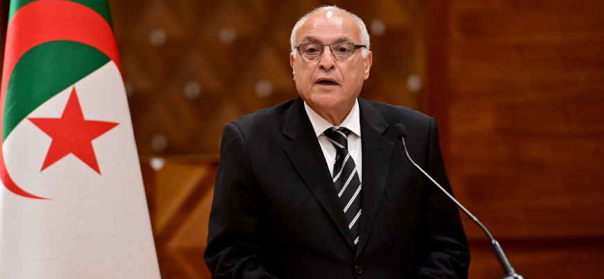 Cezayir Nijer krizine çözüm için devreye girdi